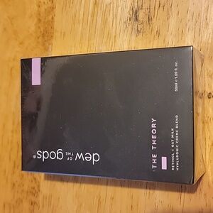 DEW OF THE GODS The Theory Retinol Creme Blend